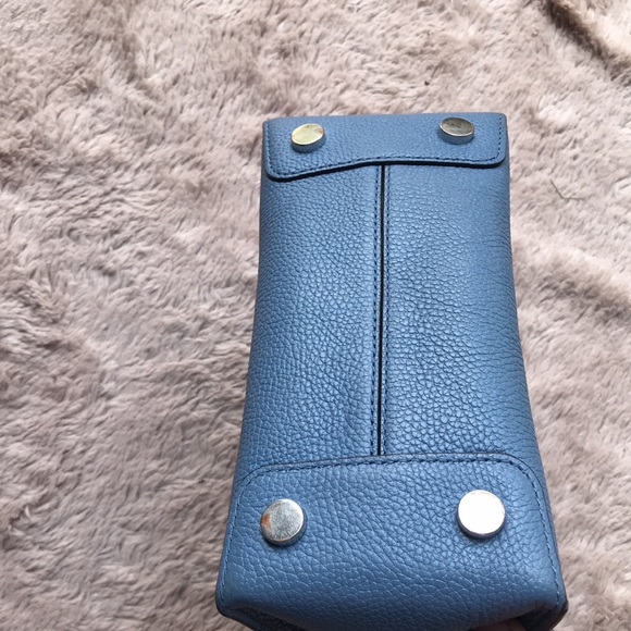 Michael Kors mini crossbody leather bag - Picture 6 of 15